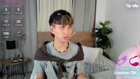 Snapshot of novaybrian chatting on November 2025 09:47:01 PM NovayBrian online show from November 2025 09:47:01 PM