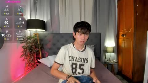 Snapshot of novaybrian chatting on January 2026 04:50:01 AM NovayBrian online show from January 2026 04:50:01 AM
