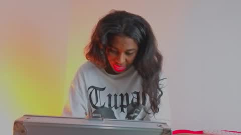 Channel Cox online show from November 2025 07:19:01 AM