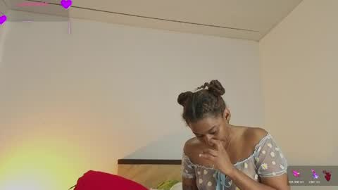 Snapshot of nude2557940 chatting on May 2026 04:37:01 PM Channel Cox online show from May 2026 04:37:01 PM