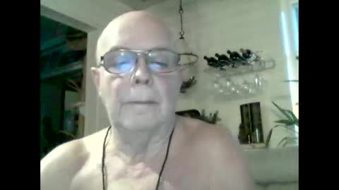 Haky online show from December 2024 02:11:01 PM