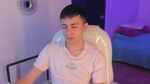 nyko_ds online show from November 2025 04:33:02 AM