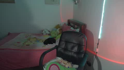 Frida online show from October 2025 06:52:01 AM