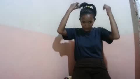 nympholinha online show from February 2025 05:54:01 PM