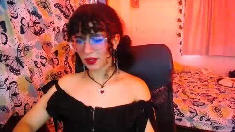 Snapshot of nyxxei chatting on January 2026 10:04:02 PM Nyxxei online show from January 2026 10:04:02 PM