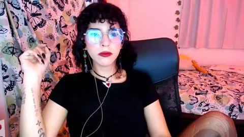 Snapshot of nyxxei chatting on January 2026 10:36:02 PM Nyxxei online show from January 2026 10:36:02 PM