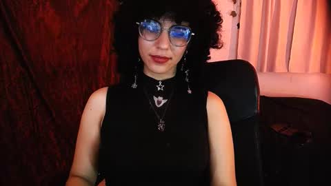 Snapshot of nyxxei chatting on February 2026 06:40:02 AM Nyxxei online show from February 2026 06:40:02 AM