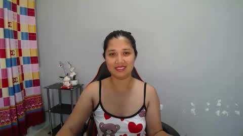 obsidian_r0se19 online show from November 2025 07:25:02 PM