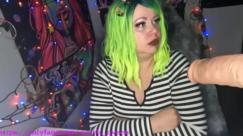 Snapshot of occvlt_qveen chatting on December 2024 08:27:02 AM occvlt qveen online show from December 2024 08:27:02 AM