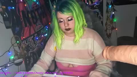 Snapshot of occvlt_qveen chatting on January 2025 12:24:01 AM occvlt qveen online show from January 2025 12:24:01 AM