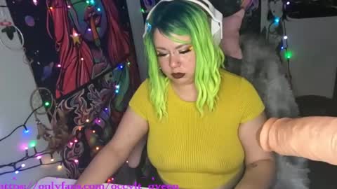 Snapshot of occvlt_qveen chatting on February 2025 12:30:02 AM occvlt qveen online show from February 2025 12:30:02 AM