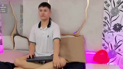 ocean_tay online show from February 2025 12:31:01 PM