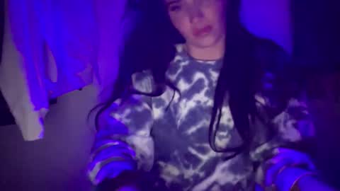 Snapshot of oceanxalara22_xo chatting on November 2025 03:29:01 AM A L A R A online show from November 2025 03:29:01 AM