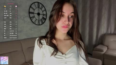 Snapshot of odelynahayne chatting on March 2026 04:29:04 AM Elisa online show from March 2026 04:29:04 AM