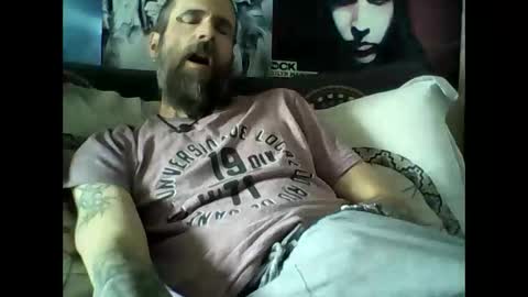 oedipe666cam online show from June 2026 01:43:01 PM