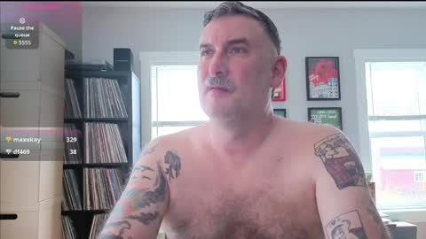Snapshot of office_dad chatting on May 2026 06:12:02 PM Office Dad online show from May 2026 06:12:02 PM