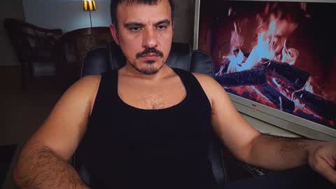 Snapshot of officeman7 chatting on January 2025 05:23:01 PM officeman7 online show from January 2025 05:23:01 PM