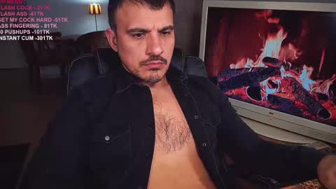 Snapshot of officeman7 chatting on March 2025 03:59:01 PM officeman7 online show from March 2025 03:59:01 PM