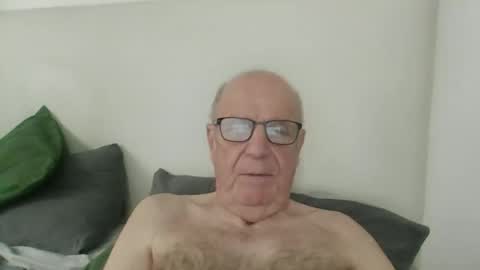 oggi95 online show from November 2025 03:34:01 PM