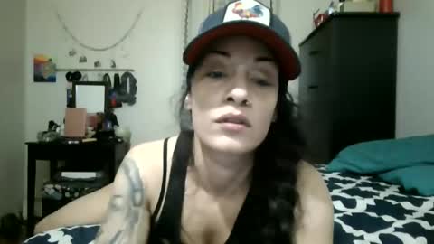 Snapshot of oglitcouple chatting on January 2025 05:27:01 AM Lit en Cama online show from January 2025 05:27:01 AM