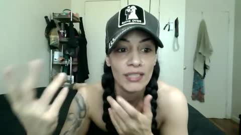 Snapshot of oglitcouple chatting on September 2025 06:46:01 PM Lit en Cama online show from September 2025 06:46:01 PM