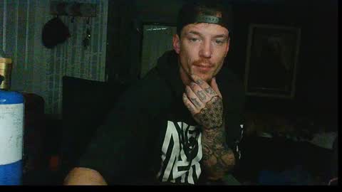 who dares  toss me some  tips lets have fun online show from November 2025 02:47:02 AM