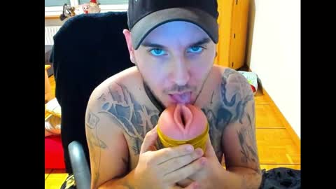 Chris online show from December 2024 03:30:01 PM