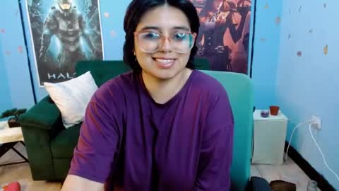 Snapshot of ohmysqueak chatting on May 2026 11:00:02 PM ohmysqueak online show from May 2026 11:00:02 PM