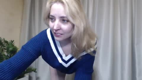 Snapshot of ohsweetmari chatting on April 2026 10:54:01 AM Mari online show from April 2026 10:54:01 AM