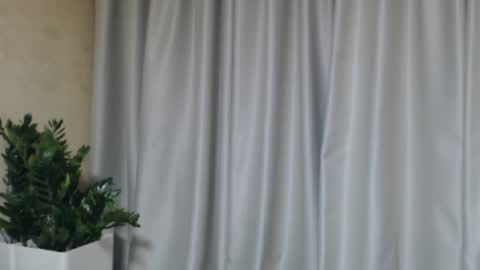 Snapshot of ohsweetmari chatting on May 2026 04:45:01 PM Mari online show from May 2026 04:45:01 PM