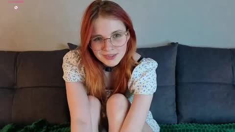 Snapshot of ohyumiyes chatting on May 2026 06:53:01 PM Yumi online show from May 2026 06:53:01 PM