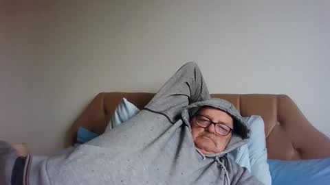 old_fkr online show from January 2025 12:58:02 PM