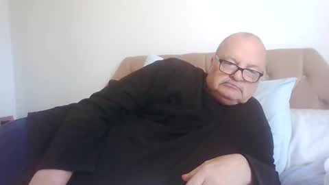 old_fkrr_ online show from September 2025 09:58:02 AM