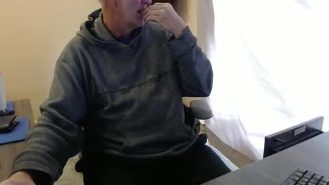 Snapshot of olderandwiser chatting on December 2024 07:22:01 PM Older and Wiser online show from December 2024 07:22:01 PM