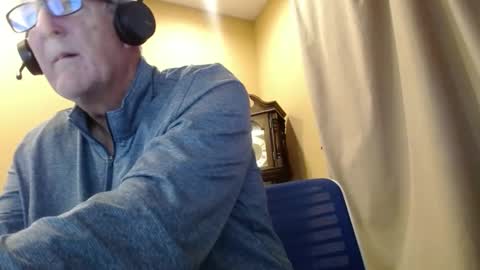 Snapshot of olderandwiser chatting on December 2024 10:00:02 PM Older and Wiser online show from December 2024 10:00:02 PM