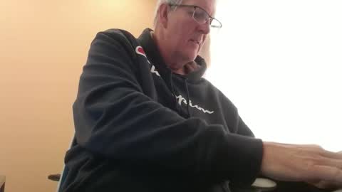 Snapshot of olderandwiser chatting on January 2025 10:04:01 PM Older and Wiser online show from January 2025 10:04:01 PM