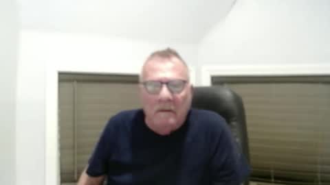 oldguybigd online show from November 2025 07:22:01 AM