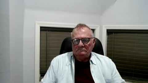 oldguybigd online show from June 2026 06:03:01 AM