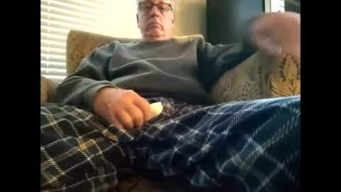 Snapshot of oldsubman chatting on January 2025 12:27:02 PM oldsubman online show from January 2025 12:27:02 PM