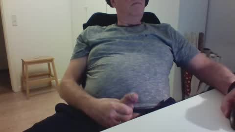 Snapshot of oldth chatting on December 2024 11:08:01 PM oldth online show from December 2024 11:08:01 PM