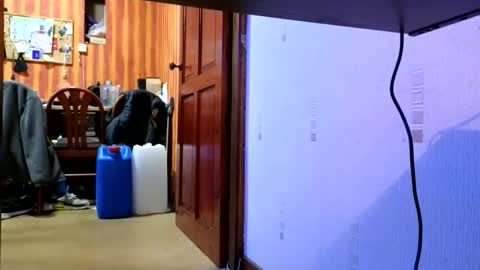 oldwankie online show from September 2025 07:30:02 PM