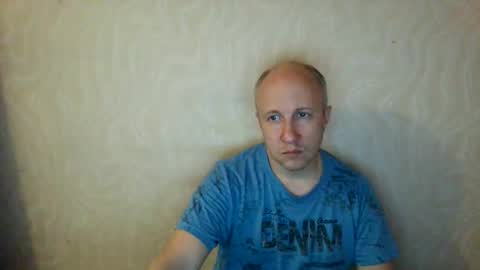 Snapshot of oleg365 chatting on March 2025 04:44:02 PM figaro online show from March 2025 04:44:02 PM