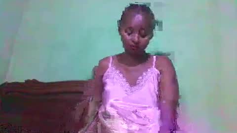 Snapshot of olinah610 chatting on October 2025 08:55:02 PM olinah610 online show from October 2025 08:55:02 PM