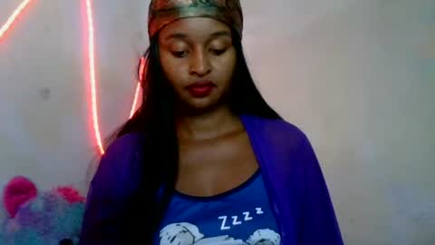 olinah610 online show from June 2026 12:27:01 PM