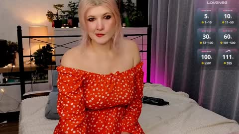 OliSunny Olivia online show from December 2024 05:36:01 AM