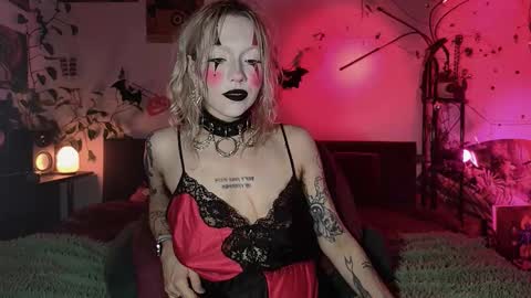 Olive online show from October 2025 01:29:01 PM