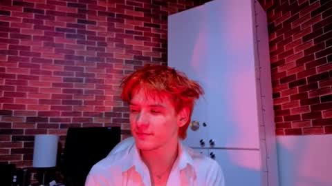 oliver_big19 online show from September 2025 11:47:01 AM