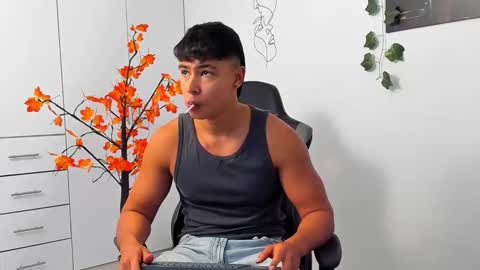 Snapshot of oliver_bray chatting on January 2026 06:22:02 PM Oliver bray online show from January 2026 06:22:02 PM