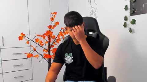 Snapshot of oliver_bray chatting on January 2026 05:49:02 PM Oliver bray online show from January 2026 05:49:02 PM