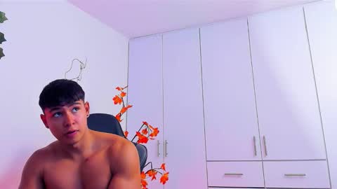 Snapshot of oliver_bray chatting on January 2026 09:19:01 PM Oliver bray online show from January 2026 09:19:01 PM